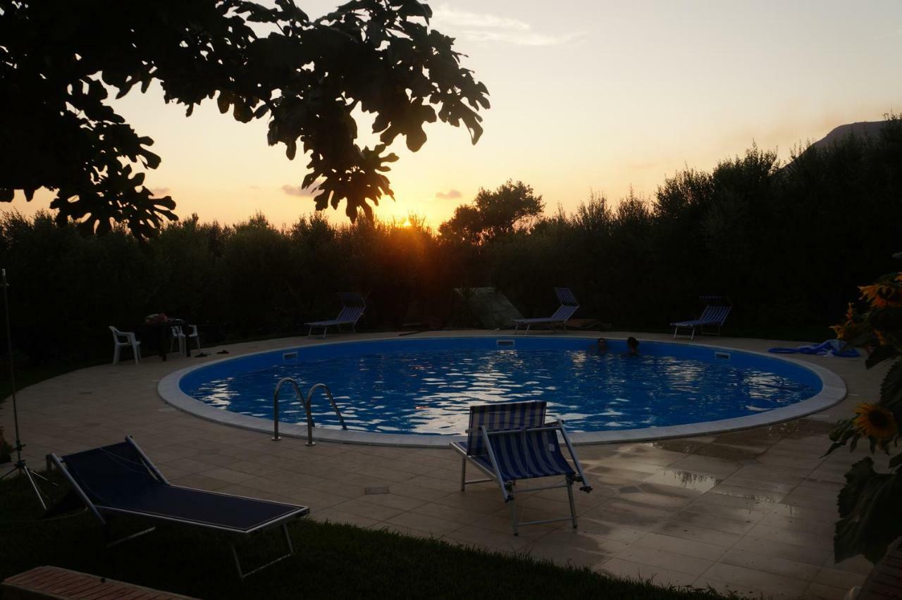 Hotel Maremonti ヨッポロ エクステリア 写真